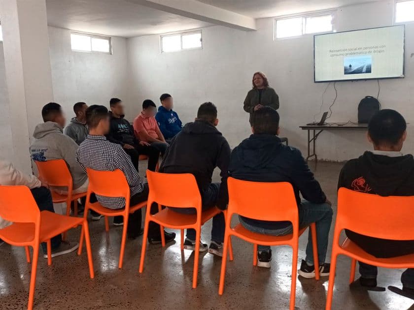Reinserción social en personas con consumo problemático de drogas